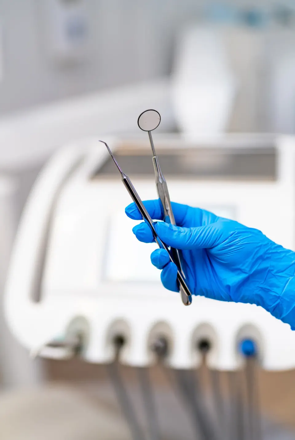 Invisalign clear aligner set and iTero digital scanner equipment at Enclave Dental Lake Mary FL
