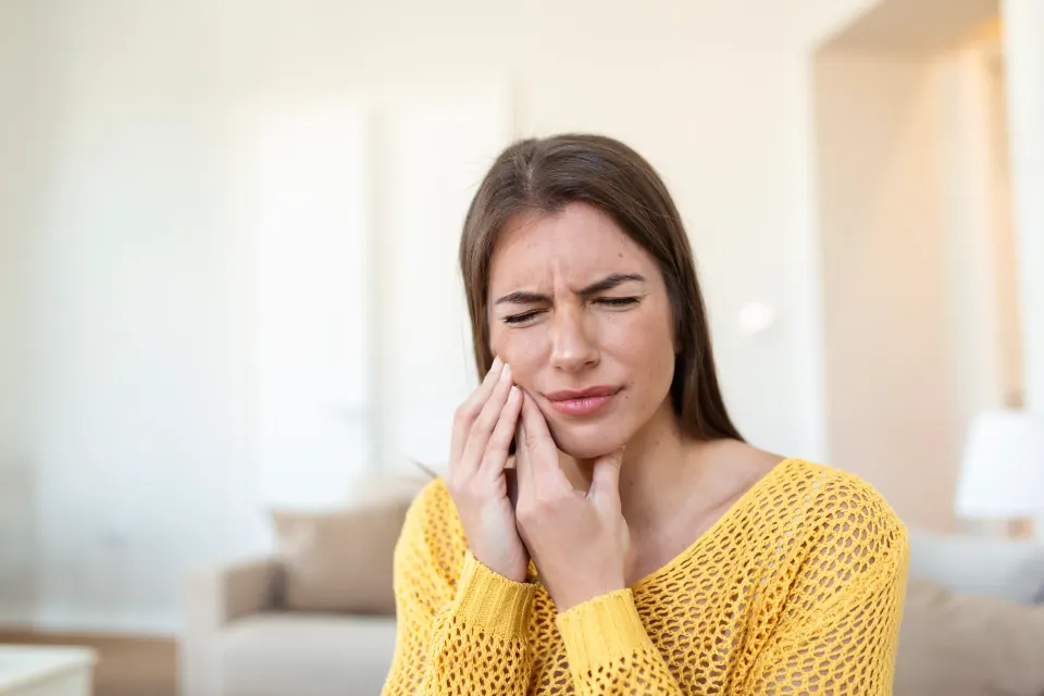 Patient receiving dental care for a toothache at Enclave Dental in Lake Mary FL